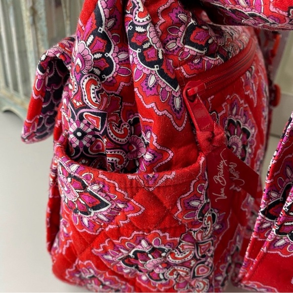 Stunning Vera Bradley Vibrant Red Patterned Women's Bag RETIRED HTF - Picture 12 of 12